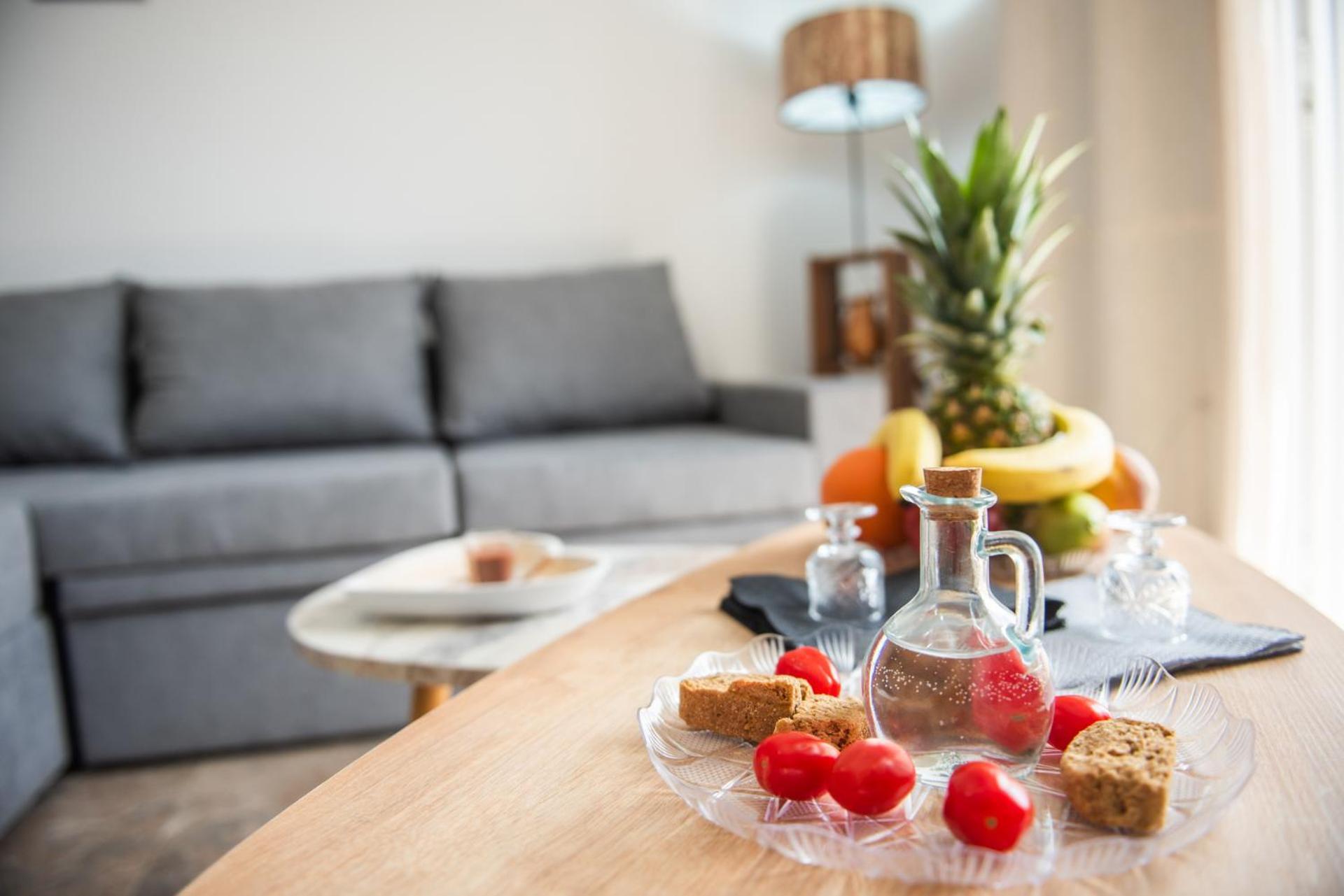 Asterion Apartment *