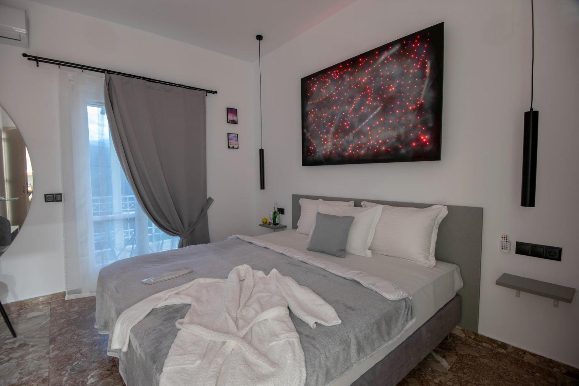Asterion Apartment